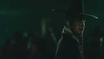 Zasłona do filmu "Wojna i rewolta" #615765
