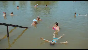 Zasłona do filmu "Adentro mío estoy bailando" #1112254