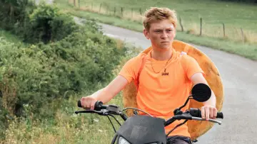Zasłona do filmu "Niech to diabli!" #633822