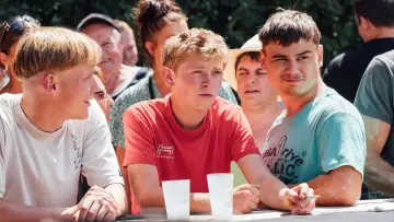Zasłona do filmu "Niech to diabli!" #633835