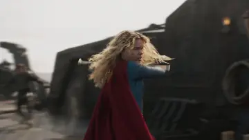 Zasłona do filmu "Supergirl" #605133