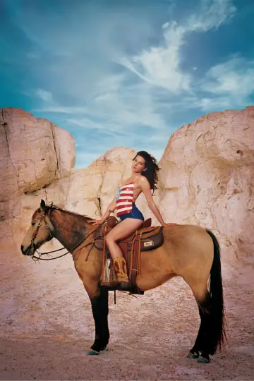 Plakat do filmu "National Anthem" #780159