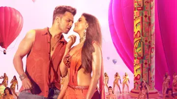 Zasłona do filmu "बेबी जॉन" #654741