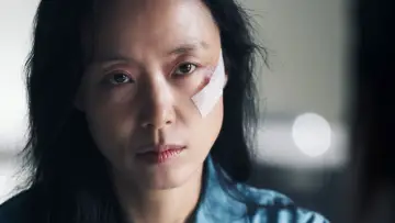 Zasłona do filmu "리볼버" #637195