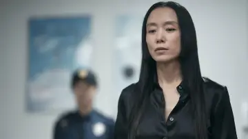 Zasłona do filmu "리볼버" #637199