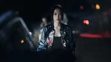 Zasłona do filmu "리볼버" #637207