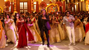 Zasłona do filmu "வேட்டையன்" #855740