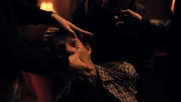 Zasłona do filmu "La mort viendra" #770941