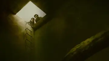 Zasłona do filmu "Coś. Potwór z głębin" #427567