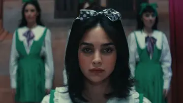 Zasłona do filmu "Twój potwór" #683839