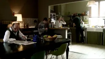 Zasłona do filmu "Seksualne kroniki francuskiej rodziny" #316165