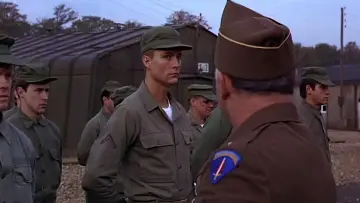 Zasłona do filmu "The Sergeant" #498402