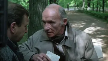 Zasłona do filmu "Dekalog, dziesięć" #498006
