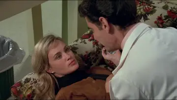 Zasłona do filmu "Jak Zmniejszyć Wysokie Koszty Życia" #421964