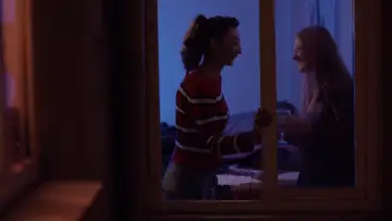 Zasłona do filmu "Dış Hatlar" #1189032
