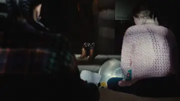 Zasłona do filmu "Nie karmić dzieci" #576738