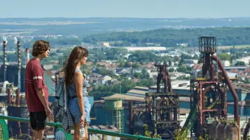 Zasłona do filmu "Leurs enfants après eux" #818322