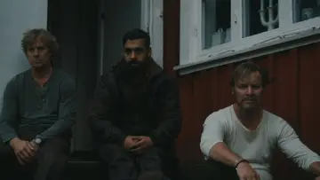 Zasłona do filmu "Łowcy na białej polanie" #1077658