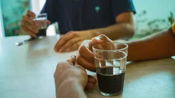 Zasłona do filmu "Café Frio" #1180835