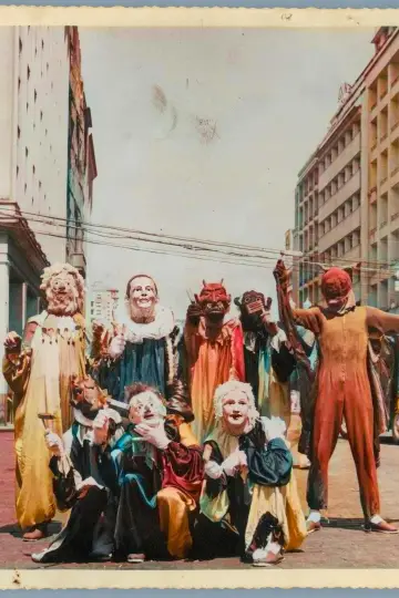 Plakat do filmu "Retratos Fantasmas" #386653