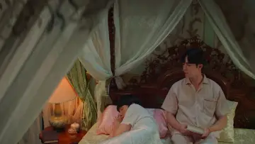 Zasłona do filmu "ดับแสงรวี" #377141