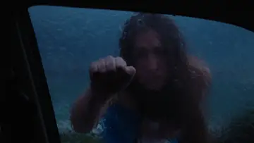 Zasłona do filmu "Nigdy mnie nie znajdziecie" #367844