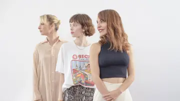 Zasłona do filmu "Czerwona dziewica" #838329