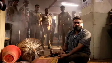 Zasłona do filmu "மகாராஜா" #613712