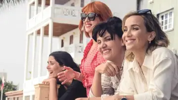 Zasłona do filmu "Soltera, casada, viuda, divorciada" #361238