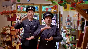 Zasłona do filmu "Akiko, latająca małpka" #982928