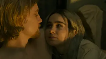 Zasłona do filmu "Baw się dobrze i przeżyj" #1841220