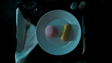Zasłona do filmu "Baw się dobrze i przeżyj" #523437