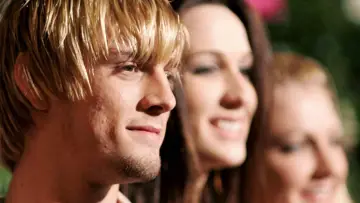 Zasłona do filmu "Aaron Carter: The Little Prince of Pop" #358927
