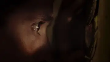 Tras la ventana