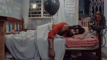 Zasłona do filmu "நீர் மேல் நெருப்பு" #197247