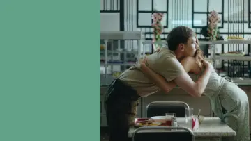 Zasłona do filmu "Фрау" #1016142