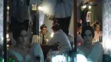 Zasłona do filmu "Фрау" #1016148