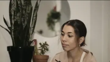 Zasłona do filmu "Organic Girl" #964423