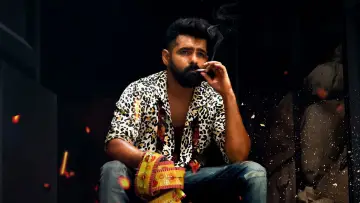 Zasłona do filmu "డబుల్ ఇస్మార్ట్" #1015261