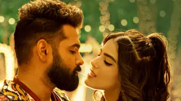 Zasłona do filmu "డబుల్ ఇస్మార్ట్" #1015267