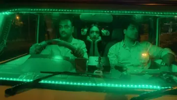 Zasłona do filmu "শ্রীস্বপনকুমারের বাদামী হায়নার কবলে" #763325