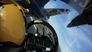 Zasłona do filmu "The Blue Angels" #459974