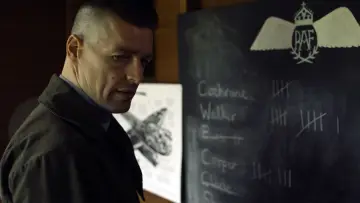 Zasłona do filmu "Niebo płonie nad Anglią" #413455