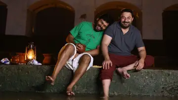 Zasłona do filmu "மெய்யழகன்" #787867