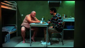 Zasłona do filmu "Z willi do celi" #1015333
