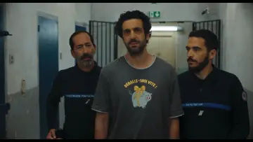 Zasłona do filmu "Z willi do celi" #491360