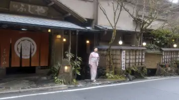 Zasłona do filmu "リバー、流れないでよ" #1099459