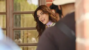 Zasłona do filmu "तेरे इश्क़ में" #561464