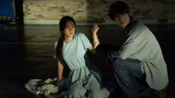 Zasłona do filmu "6시간 후 너는 죽는다" #585128