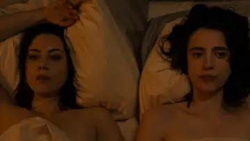 Zasłona do filmu "Honey Don